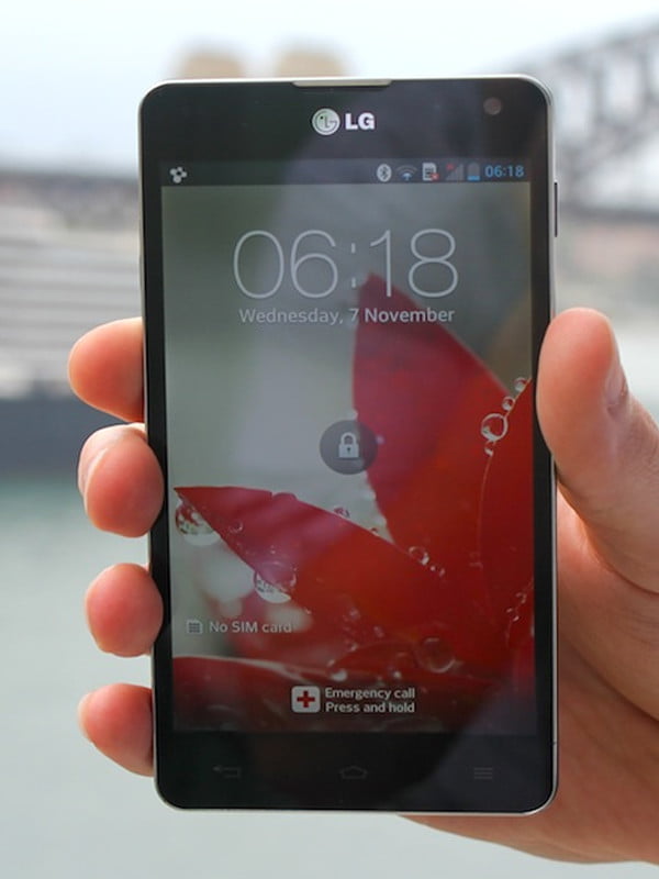 LG Optimus G E975 ekran değişimi