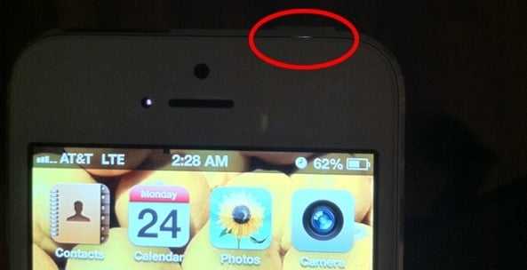 Iphone Ekran Işık Sızması